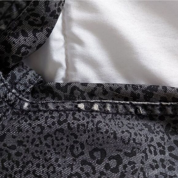 GUESS animal print pants - Picture 9 of 11